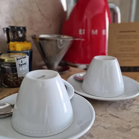 Onj S. Lazaro Lejlighedshotel 4*