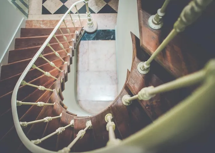 Onj S. Lazaro Apart Otel 4*