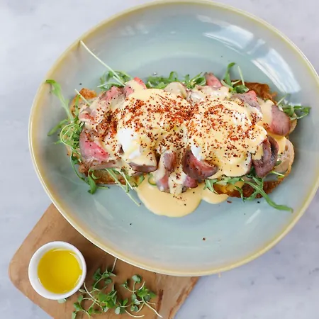 里斯本昂耶圣拉扎罗公寓 4*